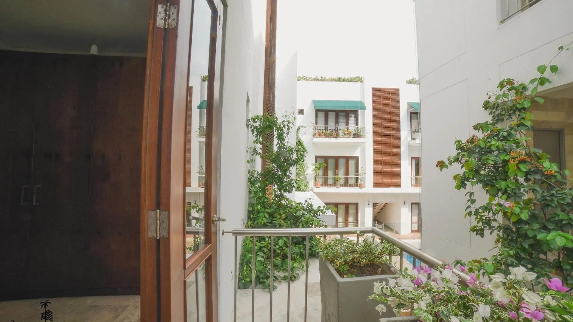 Apartment Virrey Eslava 120 Inside The Walled City, Pool, Jacuzzi & Near The Sea Cartagena