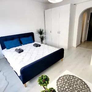 Victoriei Central Studio Apartment Bucharest